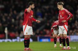 雷速体育app-关于曼联球员因伤缺席，教练团队备战的信息