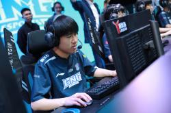 雷速体育官网首页-G2轻取C9，JackeyLove操刀奇招英雄翻盘淘汰赛3:0（成都）