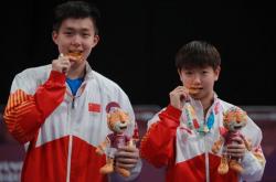 雷速体育直播官网-顽强拼搏！中国代表团夺冠在望