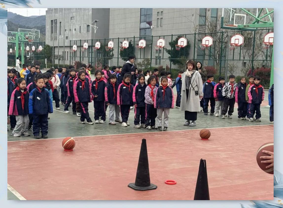 关于精彩纷呈的篮球赛事,激情与荣耀同在的信息 关于精彩纷呈的篮球赛事,激情与荣耀同在的信息