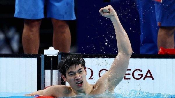 韩国选手在决赛中表现出色获得金牌