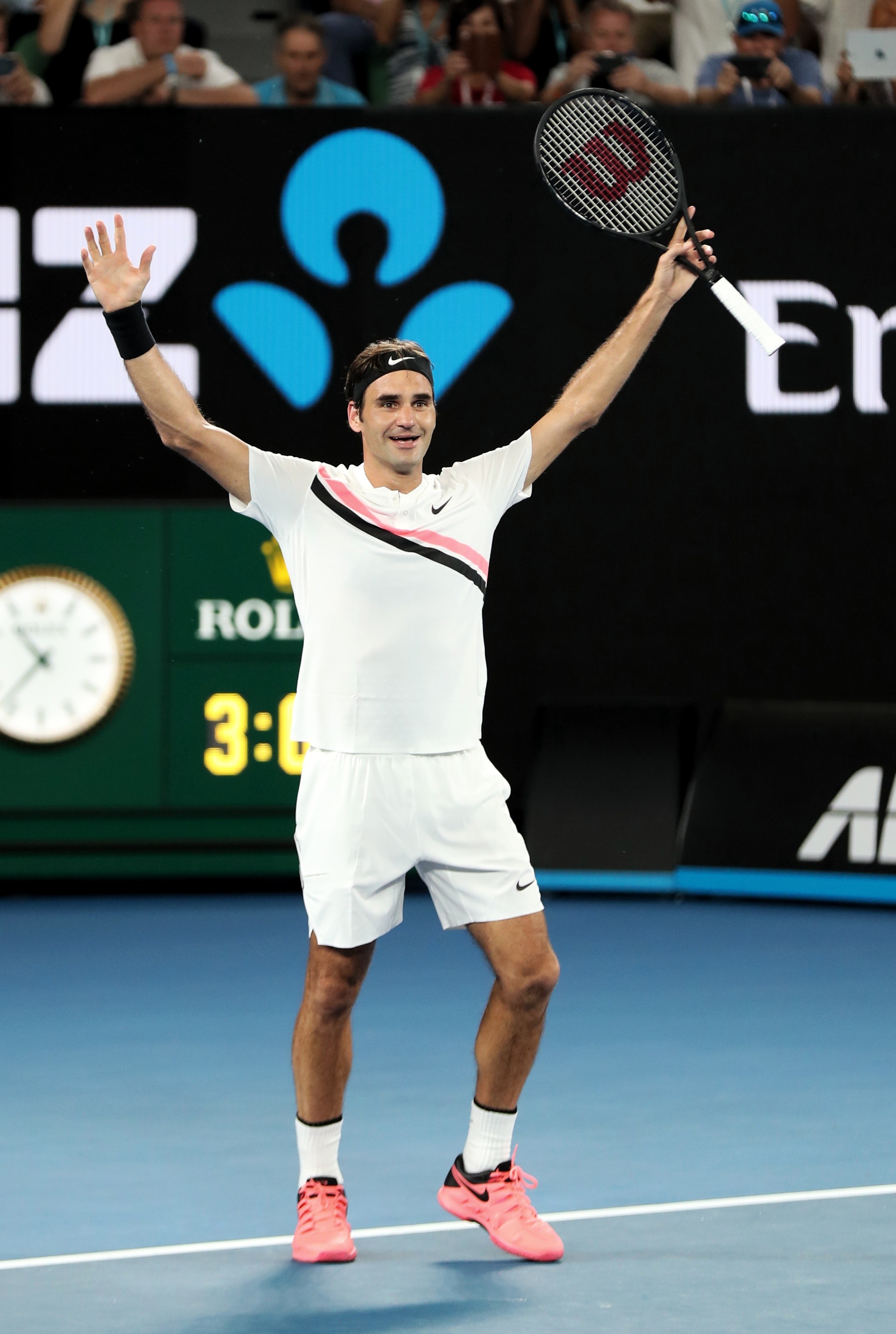 世界网球队绝地反击英国网球队，费德勒高光表现的简单介绍