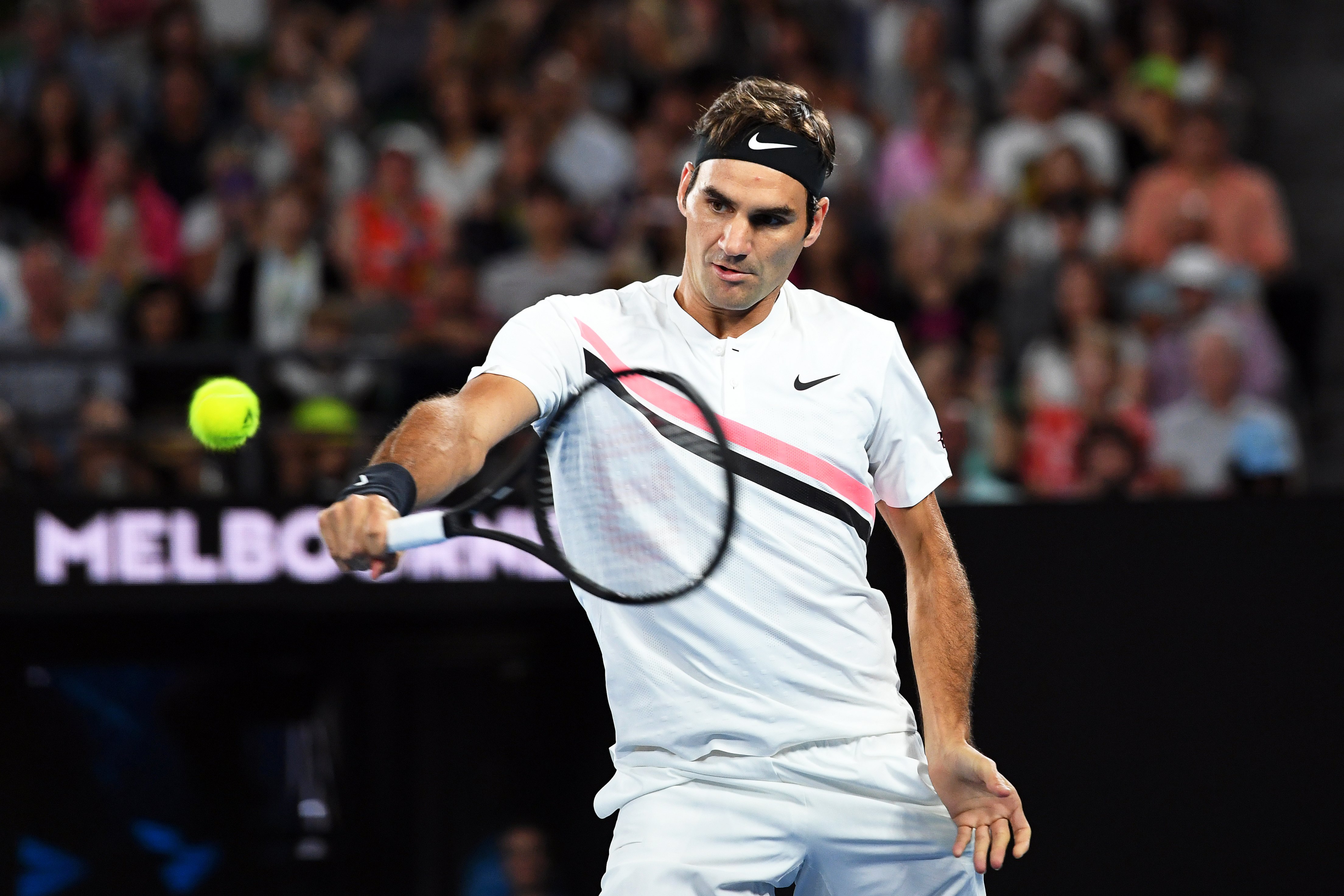 世界网球队绝地反击英国网球队，费德勒高光表现的简单介绍